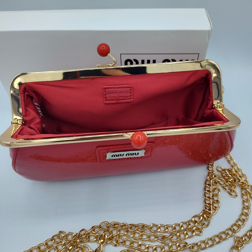 Miu Miu Red Patent Kiss-Lock Chain Clutch Purse w/ Box & Gold Hardware
 NIB NIP - Picture 3 of 8